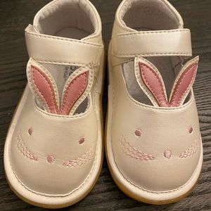 WeeSqueak bunny Mary Jane toddler shoes